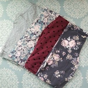 4 pairs of Lauren Conrad leggings